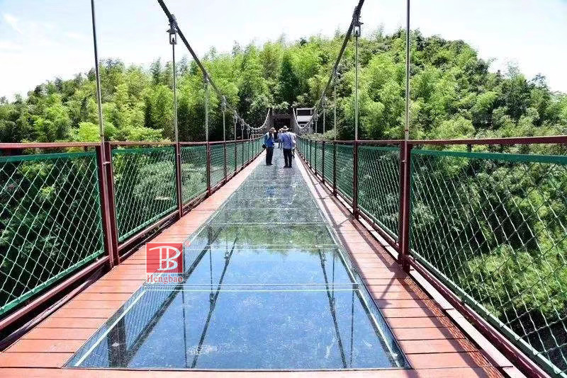 Ламинированное стекло SentryGlas