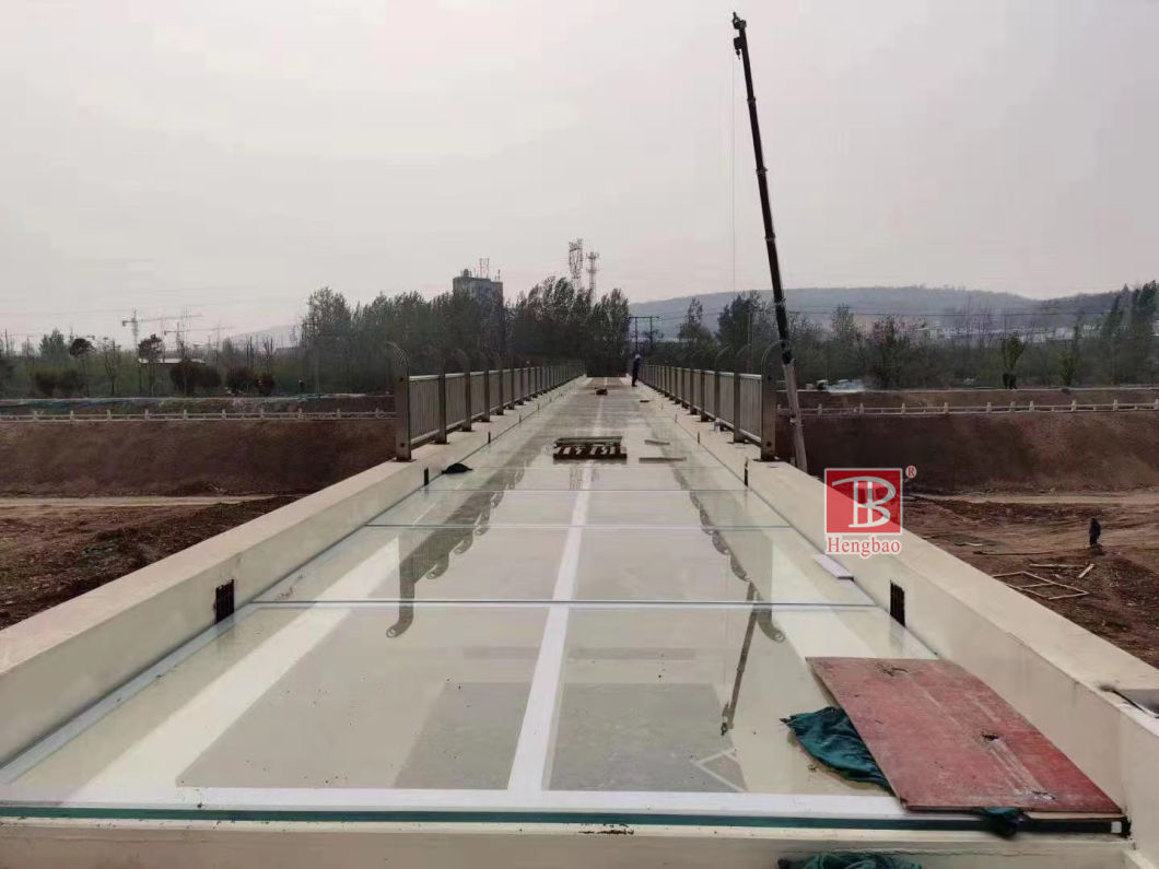 Прочное стекло, устойчивое к разрыву