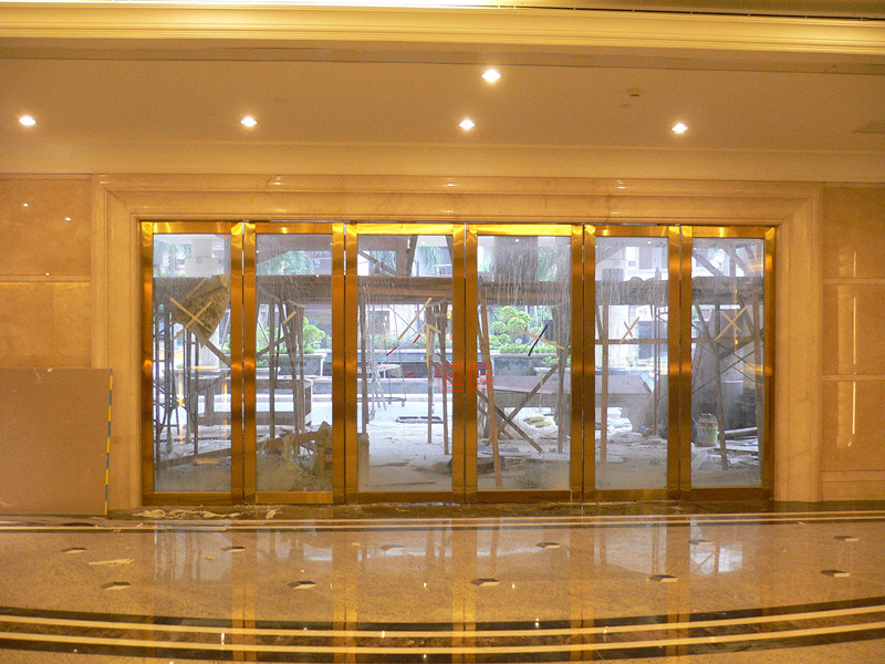 Puerta con aislamiento t&eacute;rmico